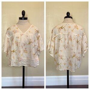 Madewell Flutter-Sleeve Rhyme Top in Floral Print Carnation Vintage Parchment M